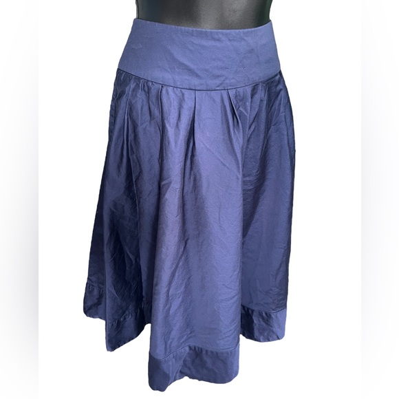 New York & Company Dresses & Skirts - New York and Company Flare MIDI Skirt Blue, Size 6